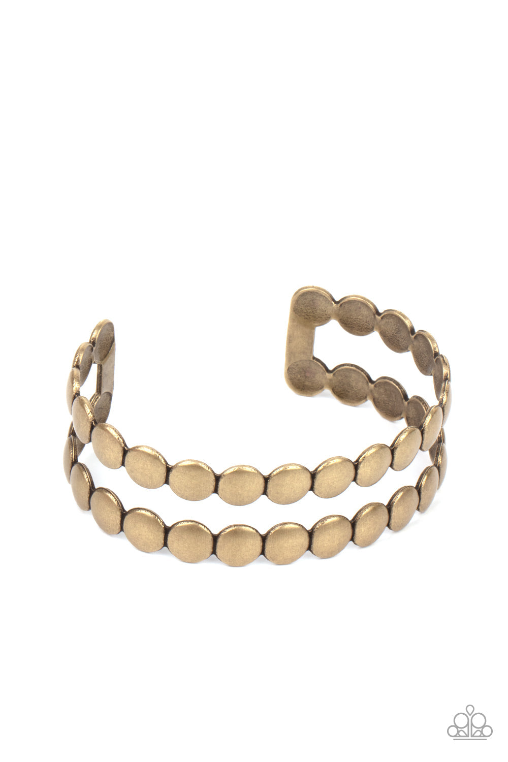 On The Spot Shimmer - Brass Cuff Bracelet - Paparazzi Accessories -
Brushed in an antiqued finish, rows of flattened brass studs coalesce into a rustic cuff around the wrist. Sold as one individual bracelet.