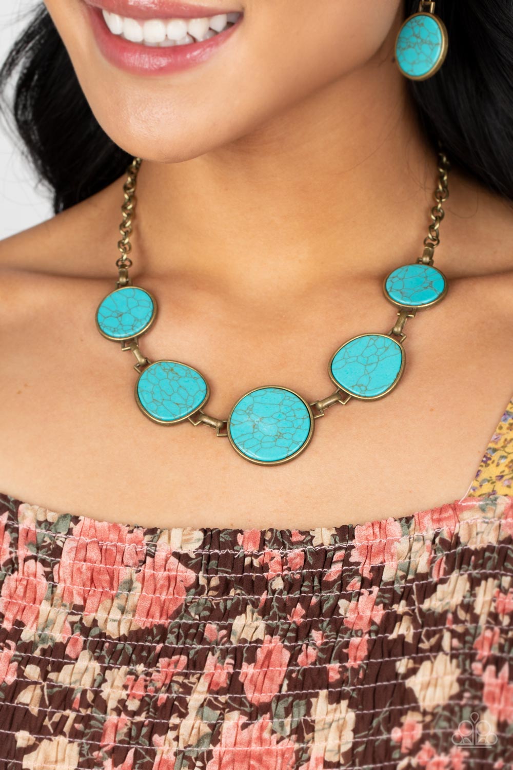 Santa Fe Flats - Brass and Turquoise Necklace - Paparazzi Accessories Bejeweled Accessories By Kristie - Trendy fashion jewelry for everyone -