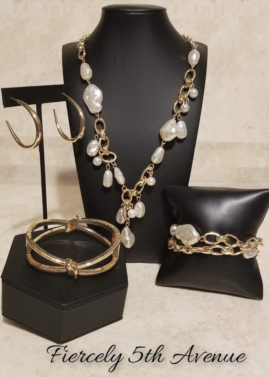 Fiercely 5th Avenue - 4 Piece Trend Blend - Gold Jewelry Set Bejeweled Accessories By Kristie