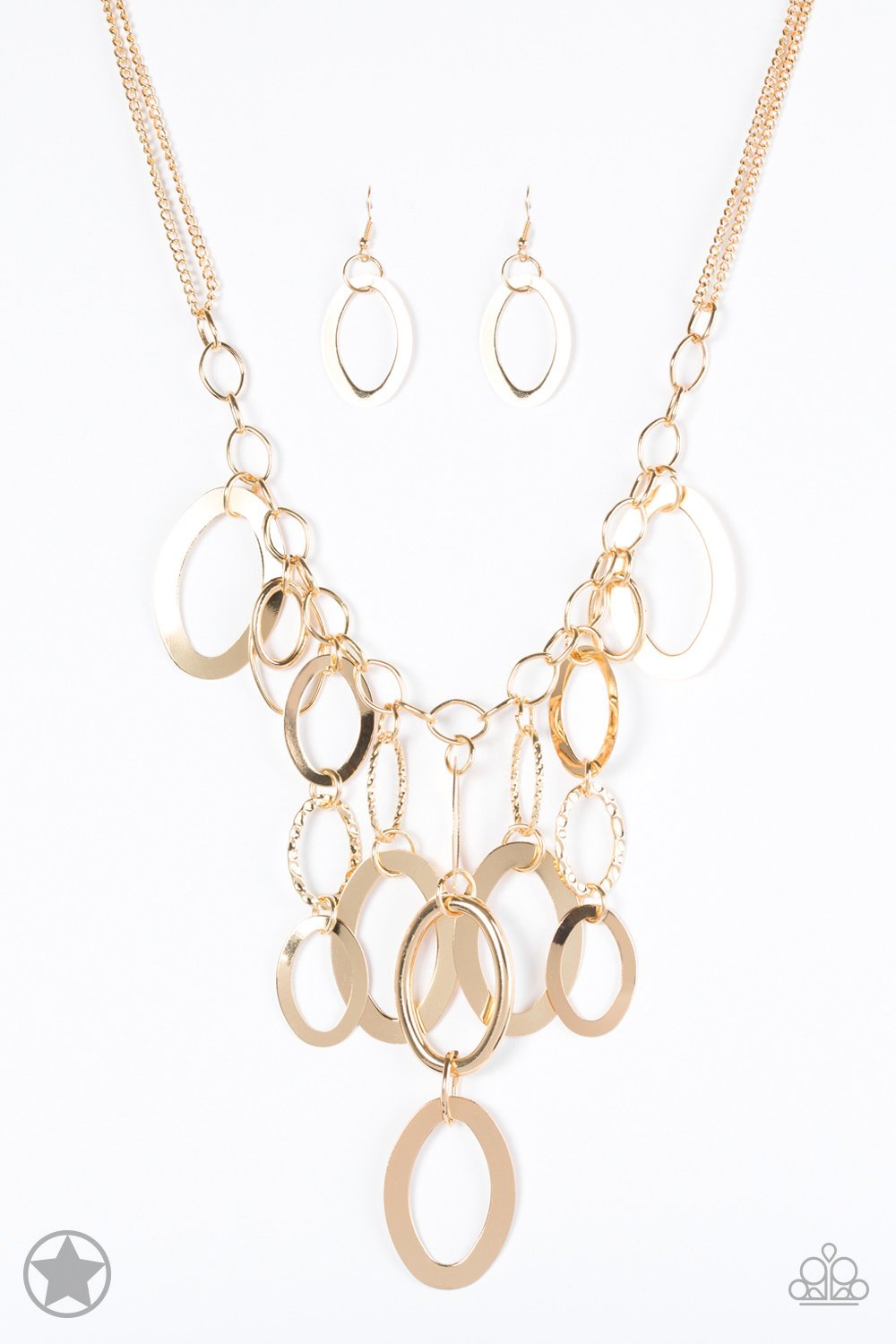 A Golden Spell - Gold Fashion Necklace - Paparazzi Accessories - Large gold links and shimmering textured gold rings cascade below a gold chain freely, allowing for movement that makes a bold statement.