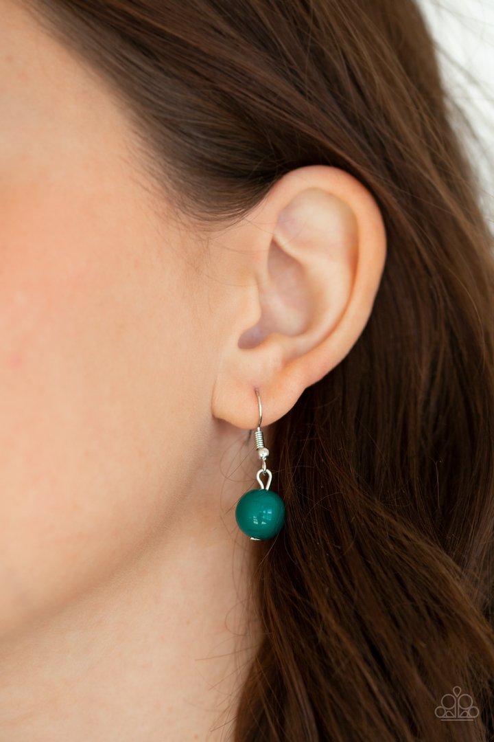 CACHE Me Out - Green - Necklace & Earrings - Paparazzi Accessories - 
A collection of glassy and polished green beads give way to layers of mismatched silver chain for a whimsical look. Features an adjustable clasp closure.
