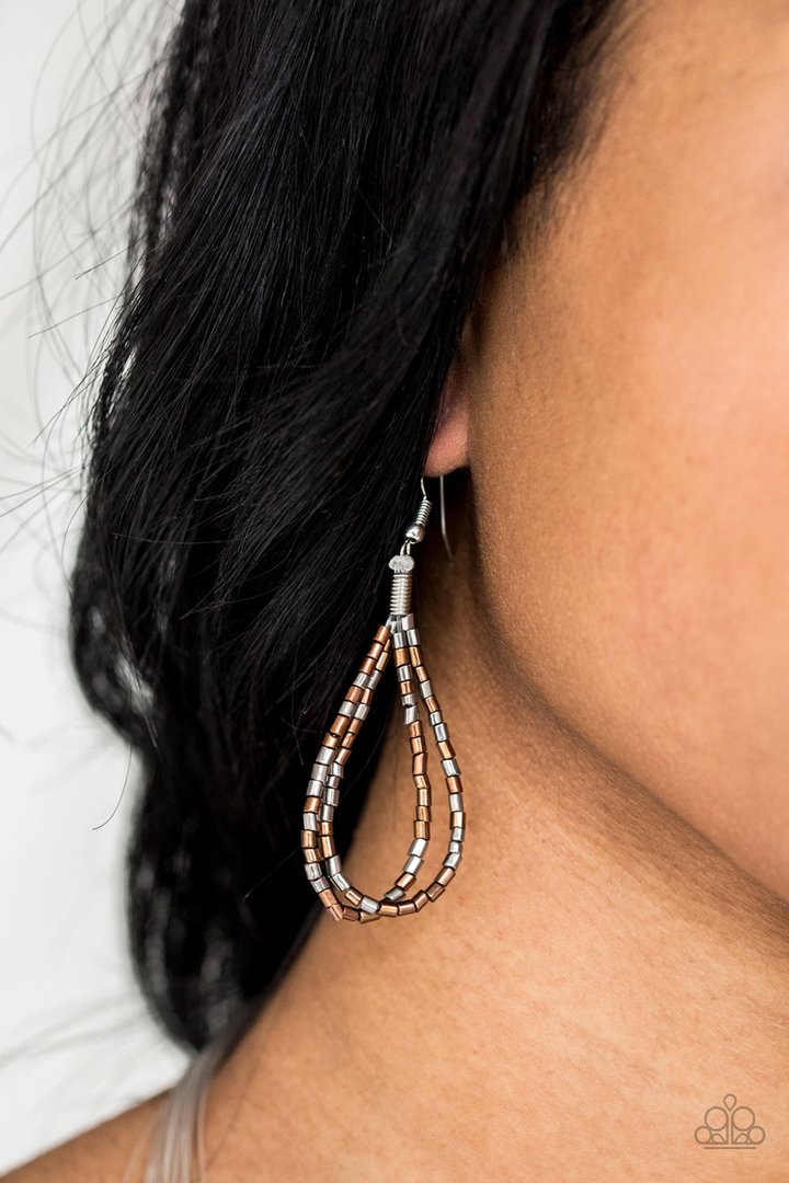 Catwalk Queen - Multi (Copper - Gunmetal)  Seed Beads - Necklace & Earrings - Paparazzi Accessories - 
Strand after strand of metallic copper and gunmetal seed beads fall together to create a bold statement piece. Features an adjustable clasp closure.
