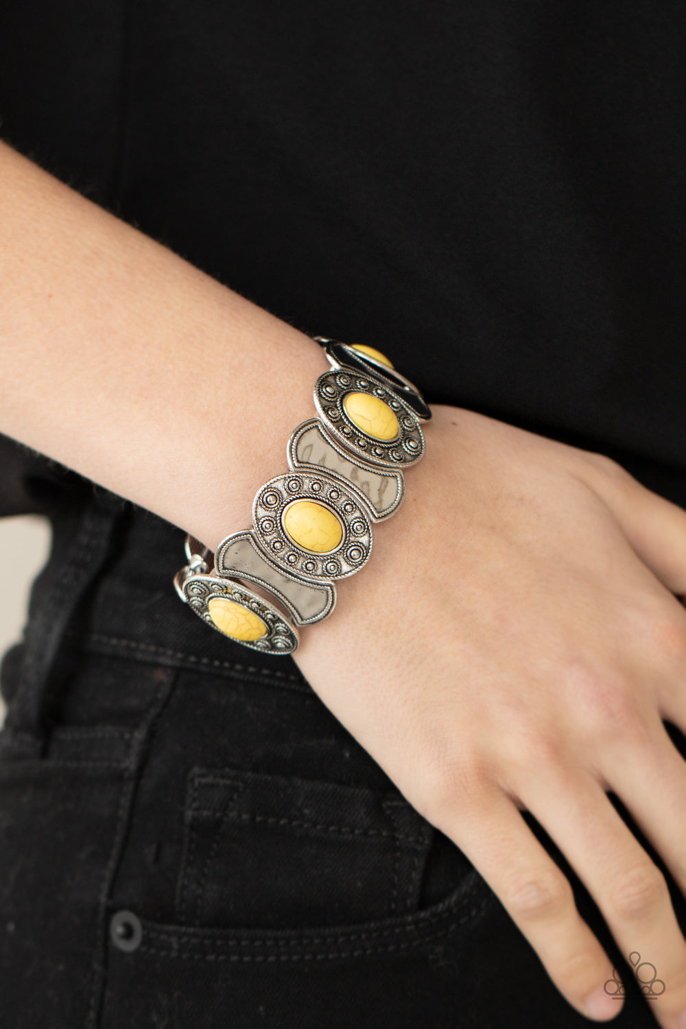 Desert Relic - Yellow Stone - Silver Stretchy Bracelet - Paparazzi Accessories - Dotted in ornate silver studs, yellow stone embellished silver frames join hammered silver plates along stretchy bands around the wrist for a colorful seasonal flair. Sold as one individual bracelet.