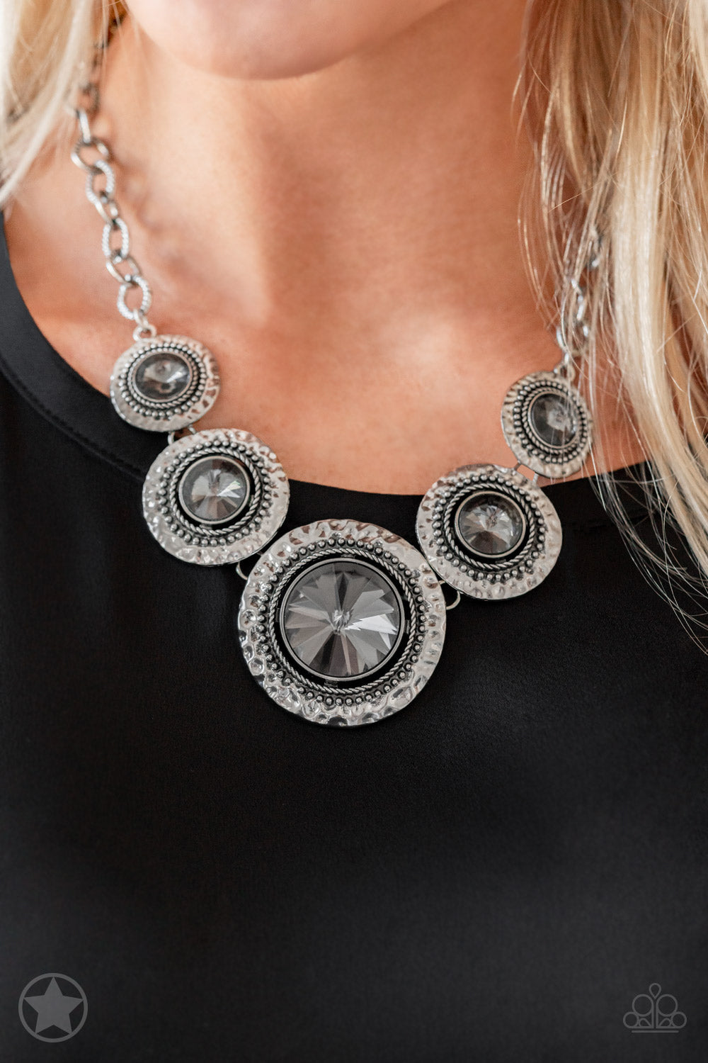 Global Glamour Necklace - Paparazzi Accessories - Gradually increasing in size, dramatically oversized smoky gems are pressed into the centers of hammered and silver studded frames. The blinding frames link below the collar for a glamorous, statement-making finish.